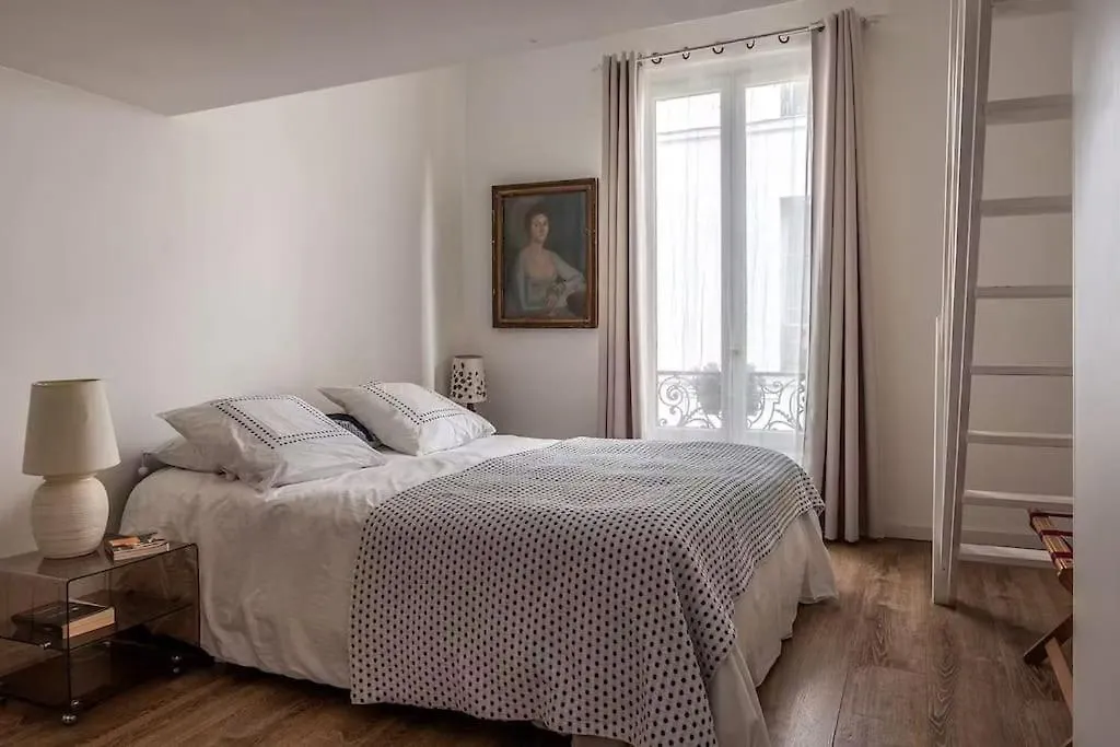 Apartment Maison Antoinette Paris - Maison Nomade Chic France