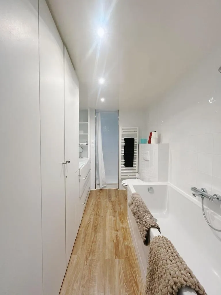 Maison Antoinette Paris - Maison Nomade Chic Apartment